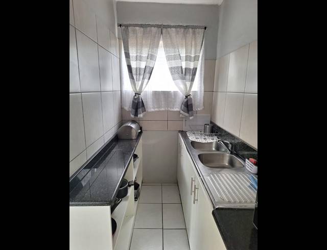 1 BEDROOM PROPERTY TO RENT IN HERRWOOD PARK